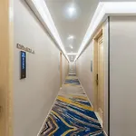 Shanghai Manhua Hotel-Provides Free Shuttle Service To Disneyland