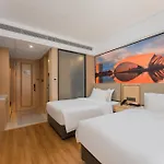 Shanghai Manhua Hotel-Provides Free Shuttle Service To Disneyland