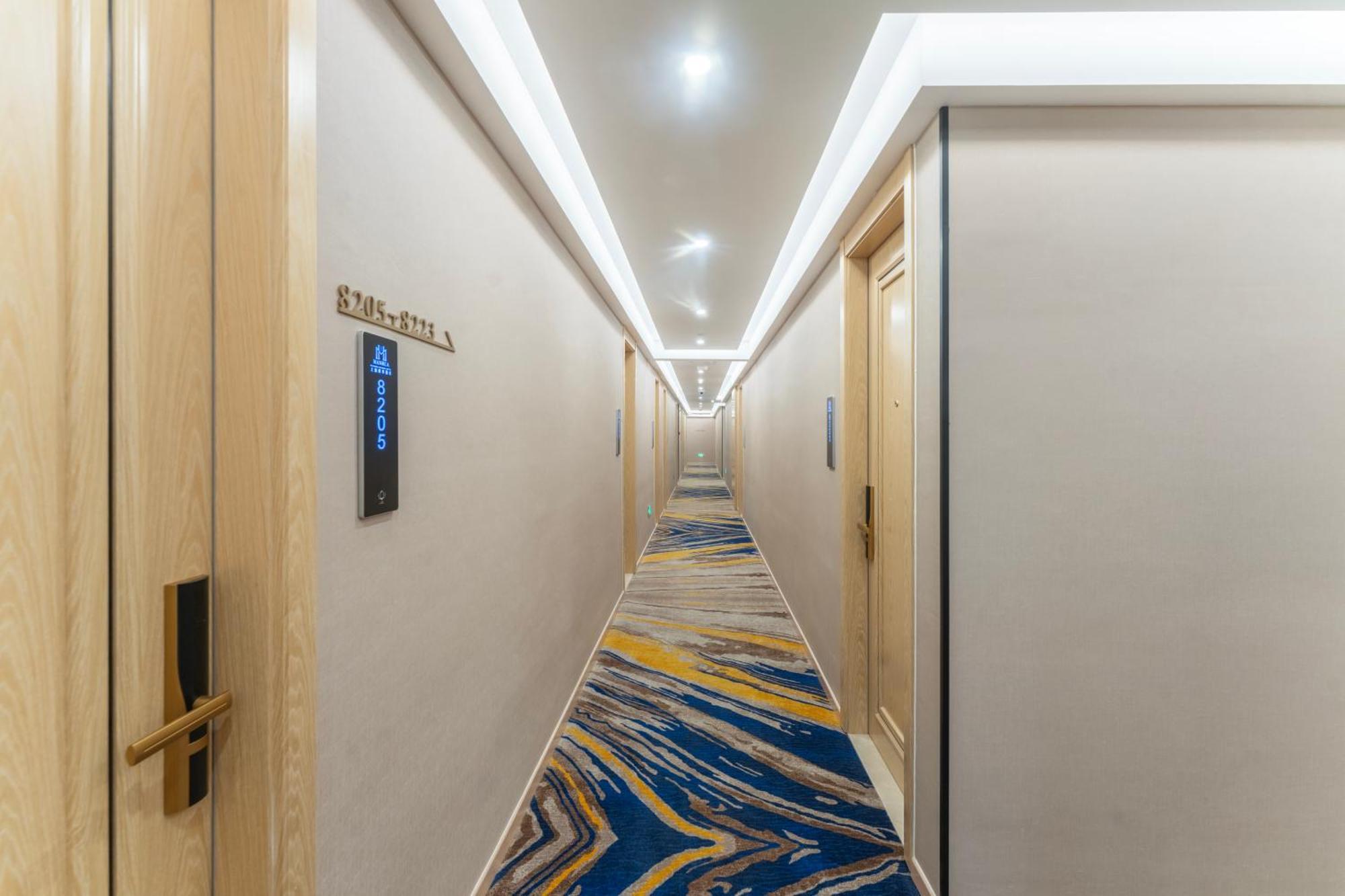 Hotel Manhua Hotel-provides Free Shuttle Service To Disneyland 3*